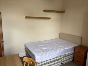 Photo 11- click for photo gallery